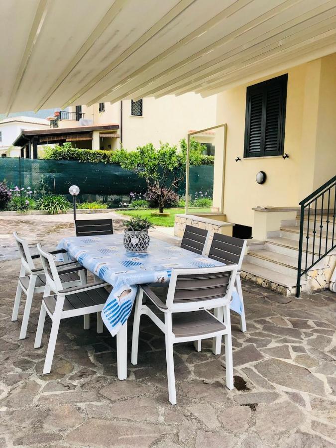 Domus Thalia Villa Sperlonga Kültér fotó